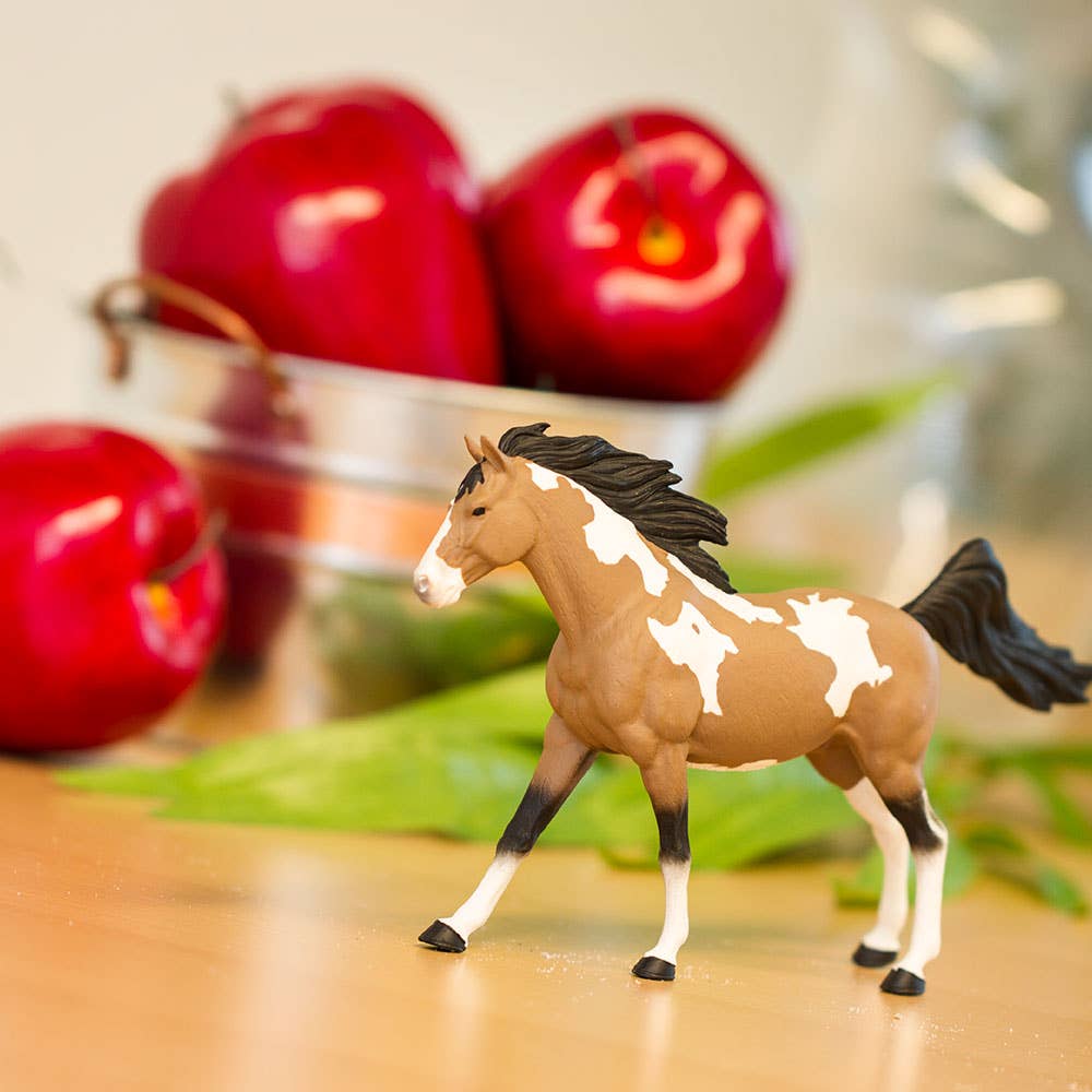 Pinto Mustang Stallion Figurine