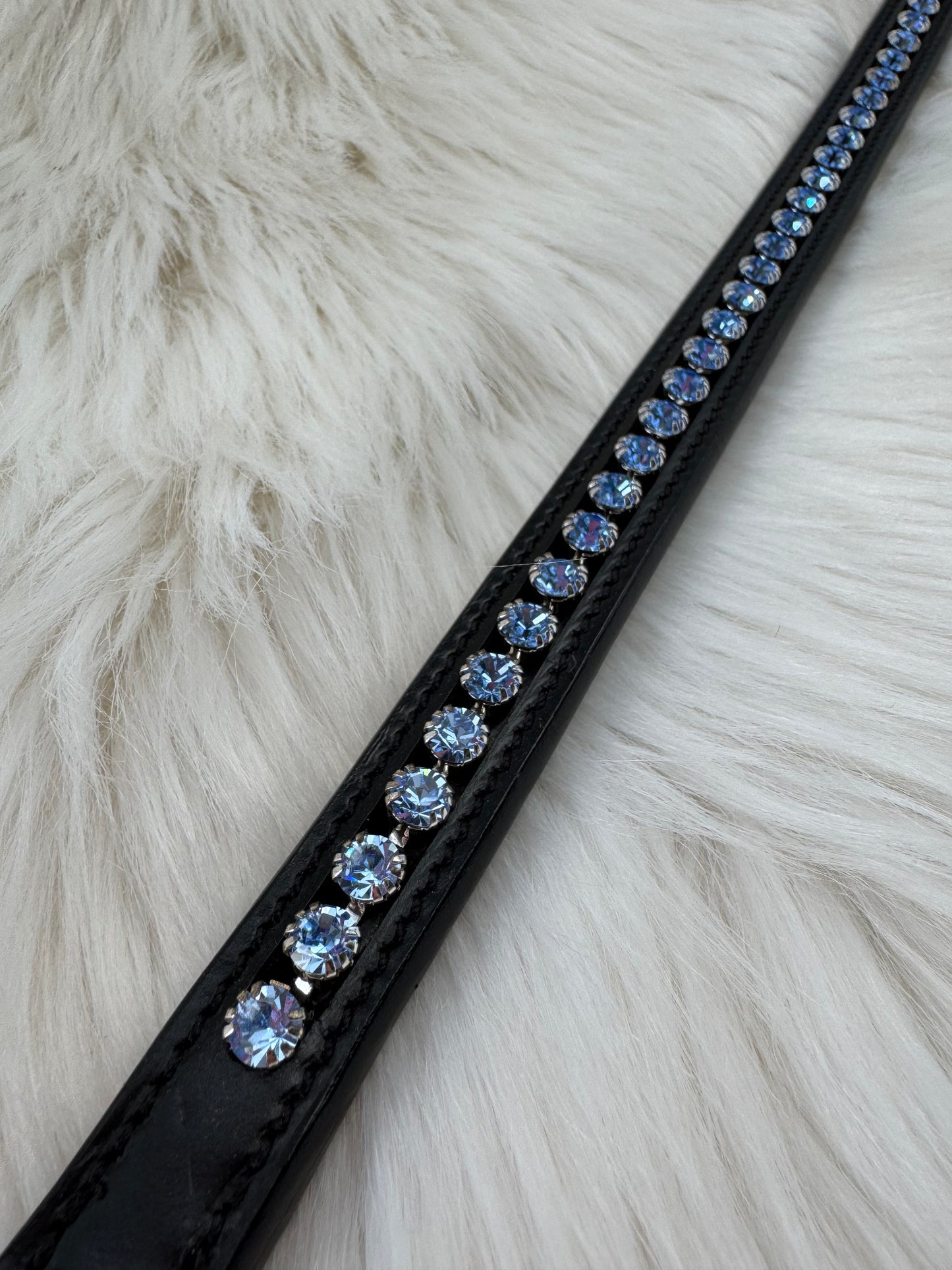 "Frozen" Browband - Black