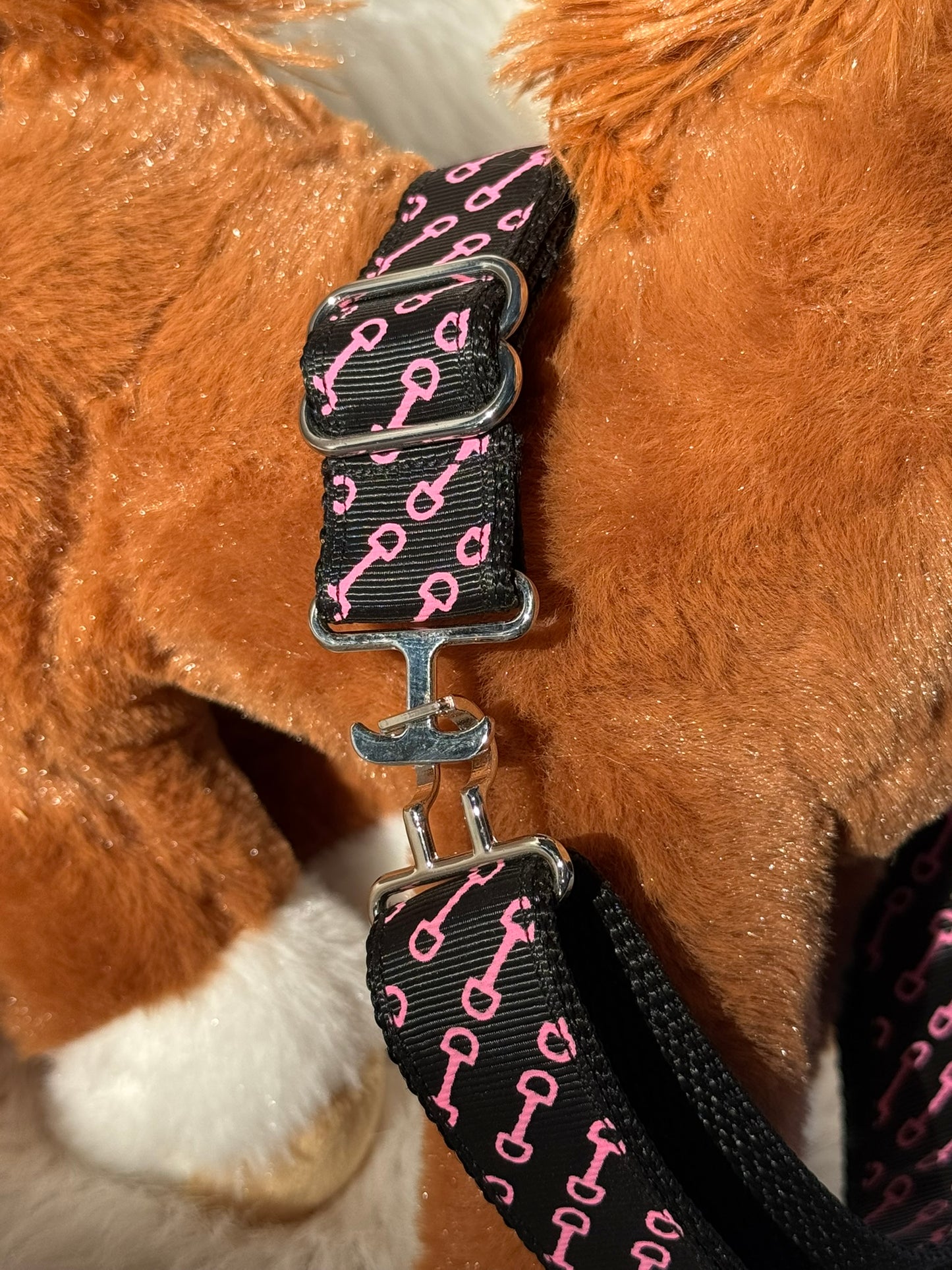 Youth Pink Snaffle Adjustable Belt